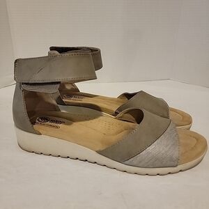 Earth Spirit Gelron Cushion Ankle Strap Sandals Gray / Silver / Tan Women's 10